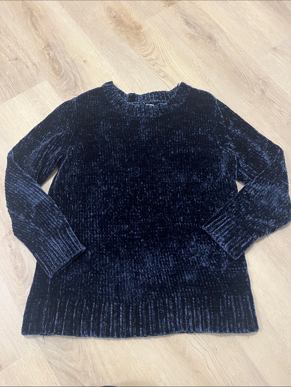 Orvis Chenille Crewneck Sweater - Navy Blue